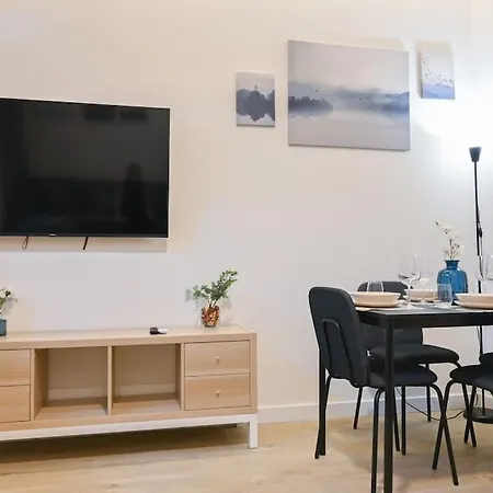 For You Rentals Comodo Apartamento De Un Dormitorio Gan5C Madrid Exterior photo